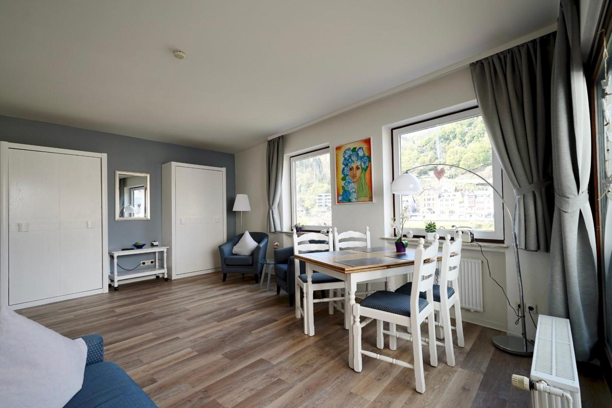 Apartments Haus Daniela Кохем Экстерьер фото